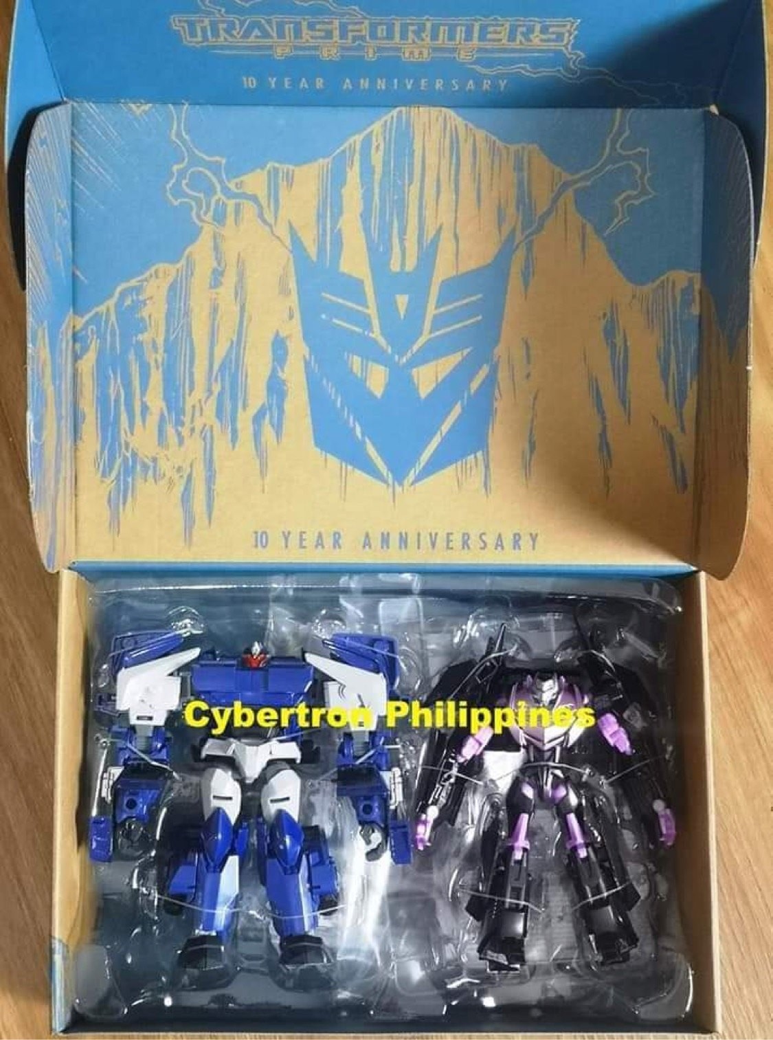 Transformers News: Hasbro Finally Answers Your Prayers with the Prime Boxset