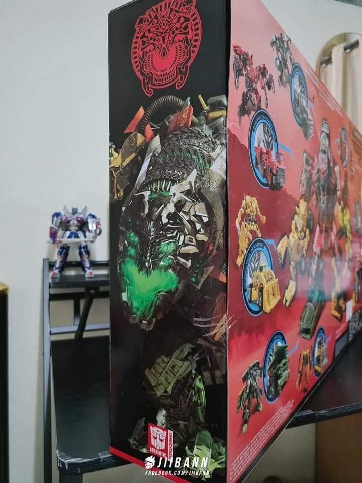 Transformers News: In Hand Images of Transformers Studio Series 69 Revenge of the Fallen Devastator Boxset