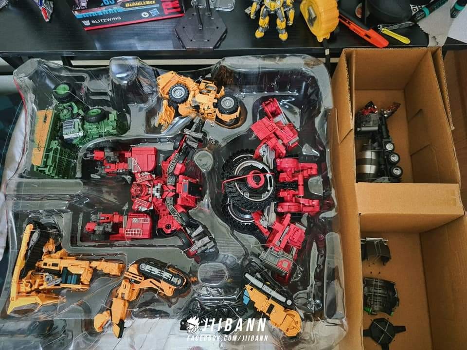 Transformers News: In Hand Images of Transformers Studio Series 69 Revenge of the Fallen Devastator Boxset