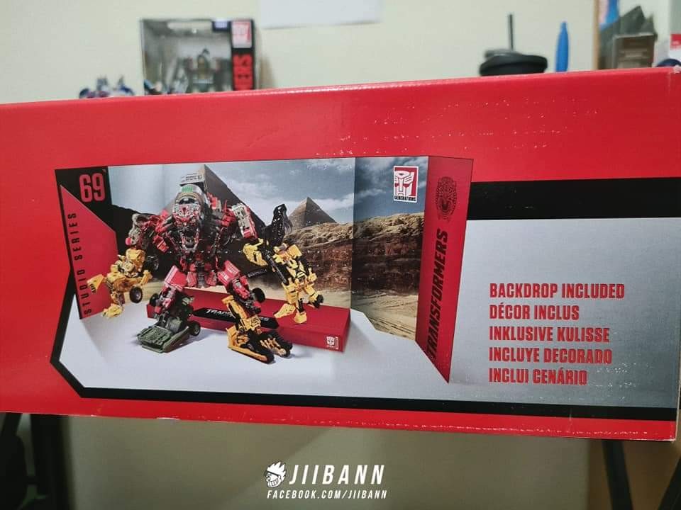 Transformers News: In Hand Images of Transformers Studio Series 69 Revenge of the Fallen Devastator Boxset