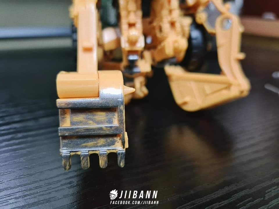 Transformers News: In Hand Images of Transformers Studio Series 69 Revenge of the Fallen Devastator Boxset