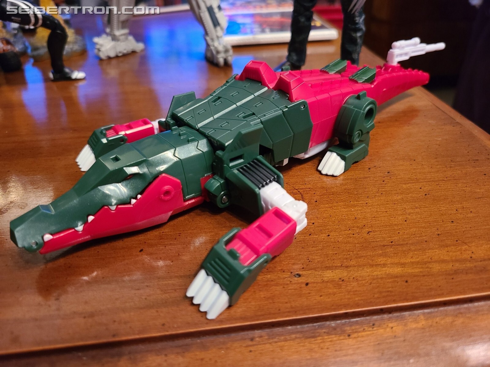 Transformers News: Transformers Cyberverse Ultra Skullcruncher Pictorial Review and Available Online Transformers News: Transformers Cyberverse Ultra Skullcruncher Pictorial Review and Available Online