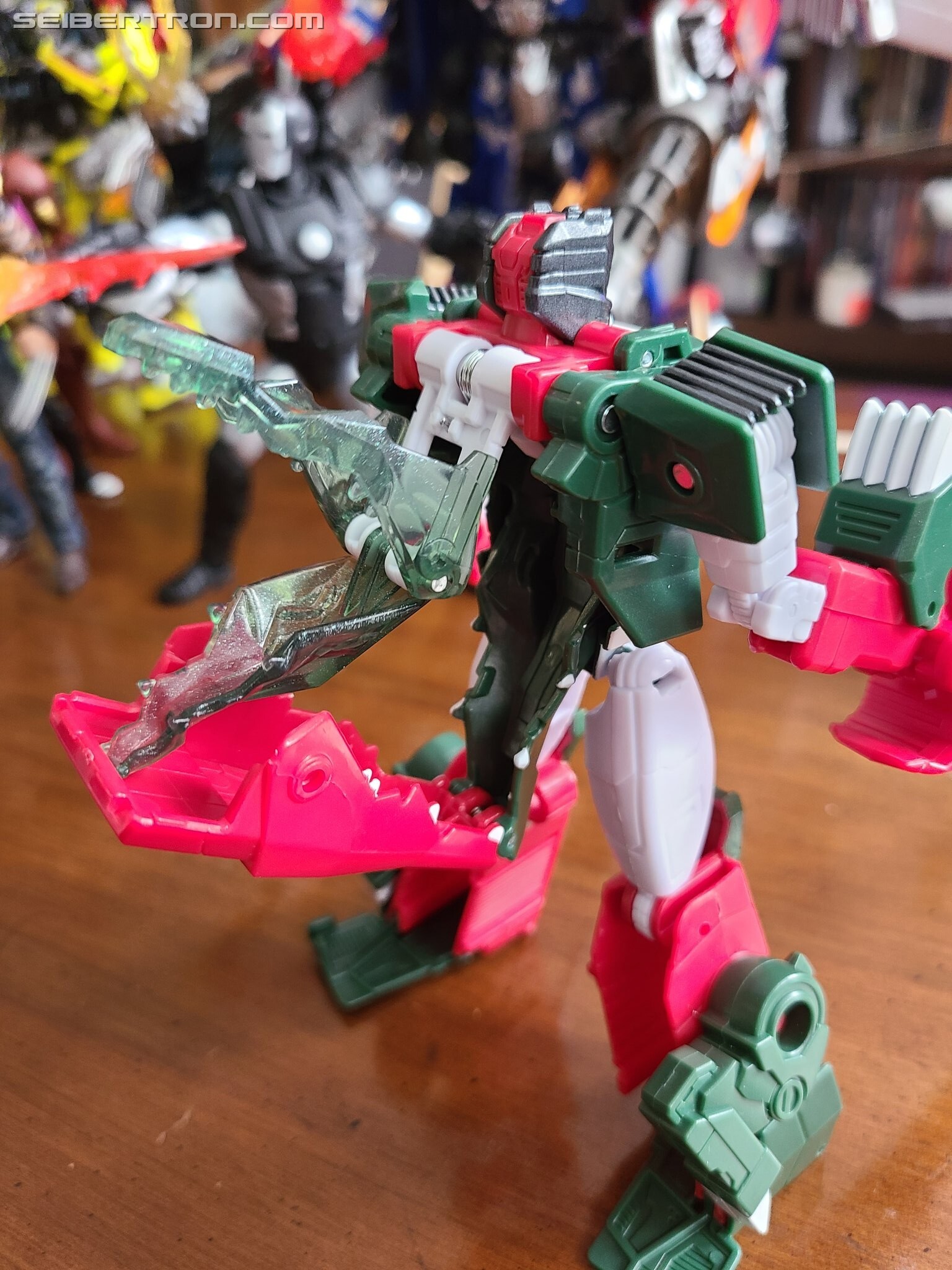 Transformers News: Transformers Cyberverse Ultra Skullcruncher Pictorial Review and Available Online Transformers News: Transformers Cyberverse Ultra Skullcruncher Pictorial Review and Available Online