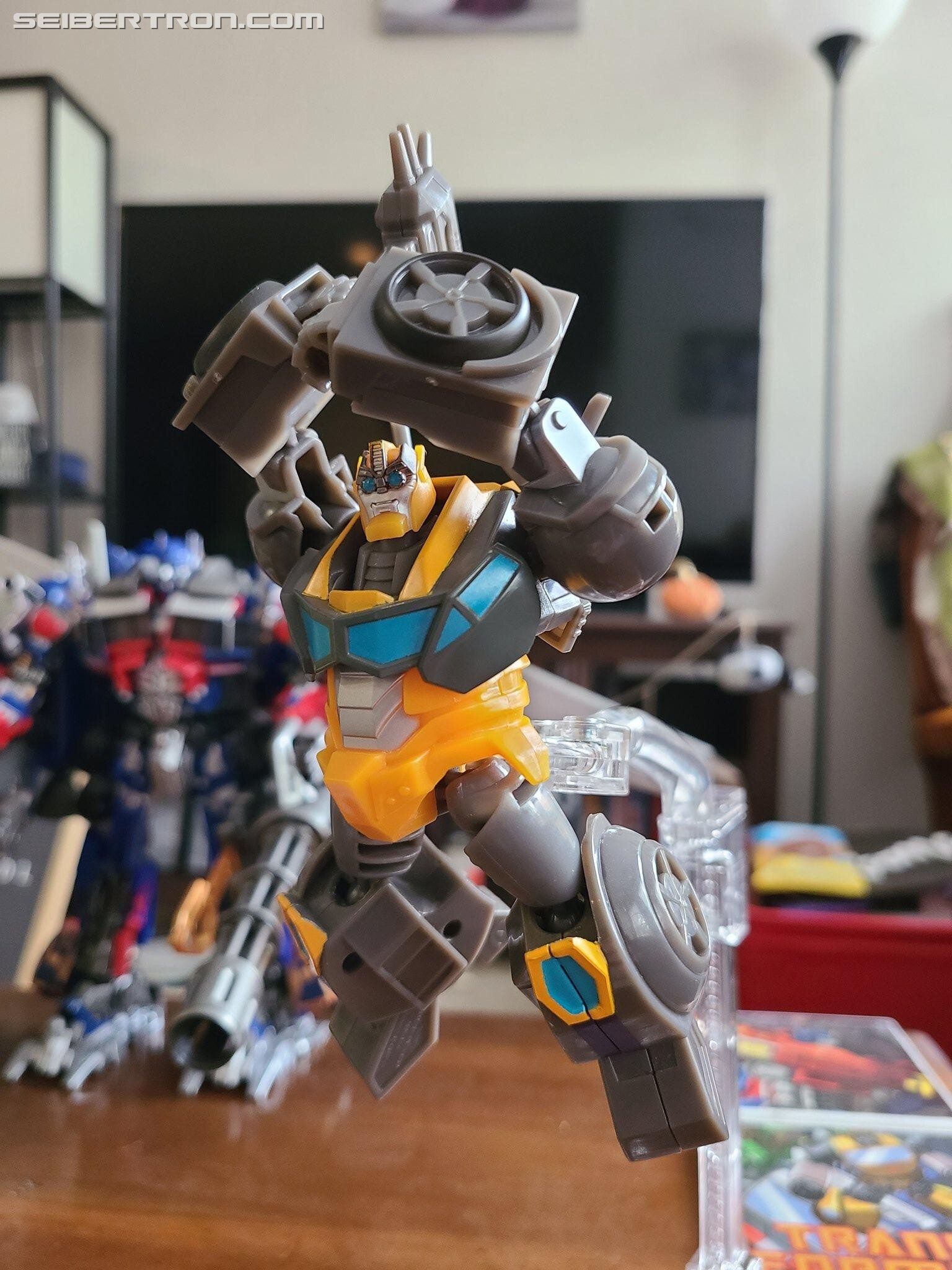 Transformers News: Deluxe Thunderhowl Found at Retail + Reviews Transformers News: Deluxe Thunderhowl Found at Retail + Reviews