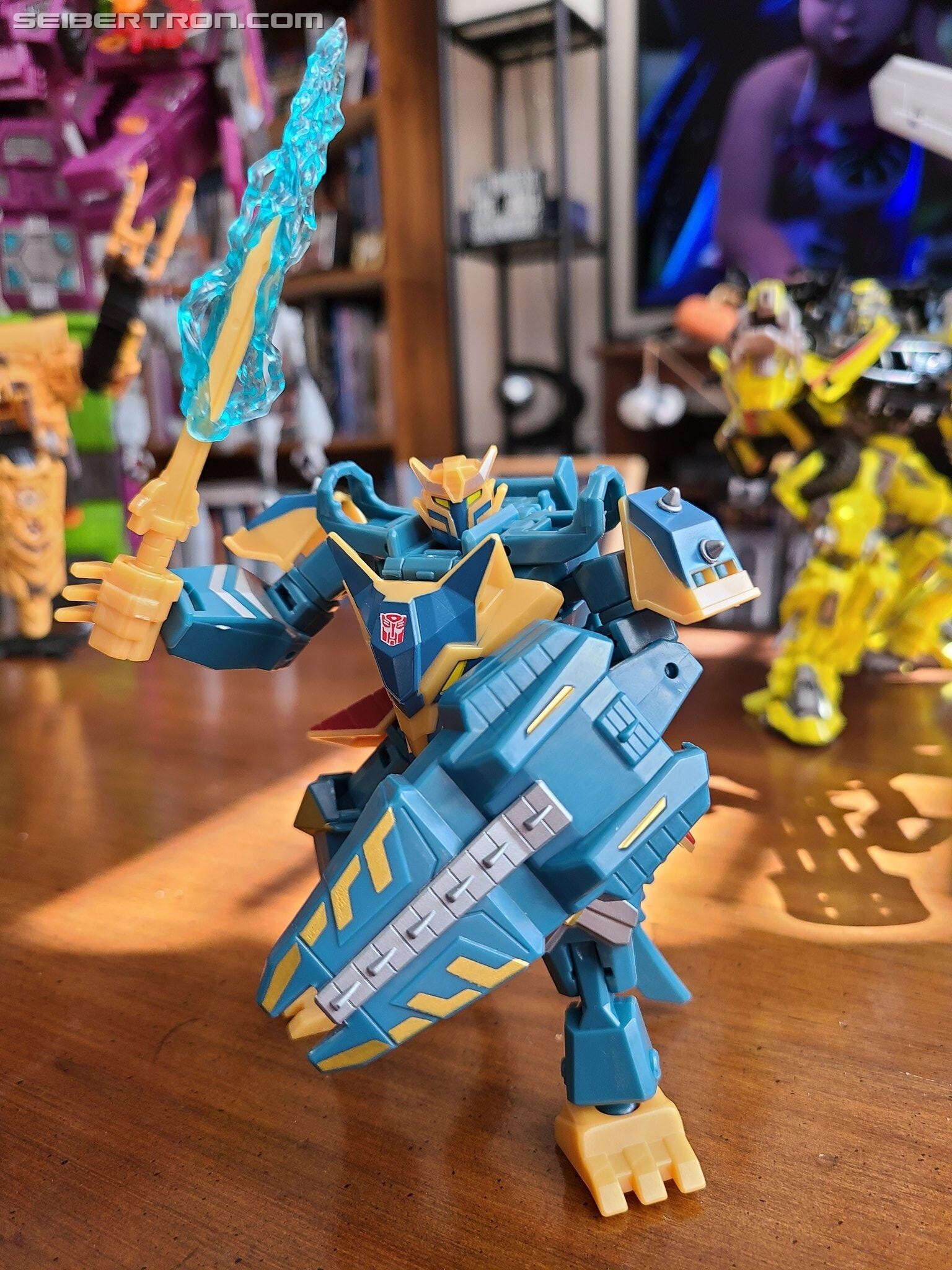 Transformers News: Deluxe Thunderhowl Found at Retail + Reviews Transformers News: Deluxe Thunderhowl Found at Retail + Reviews