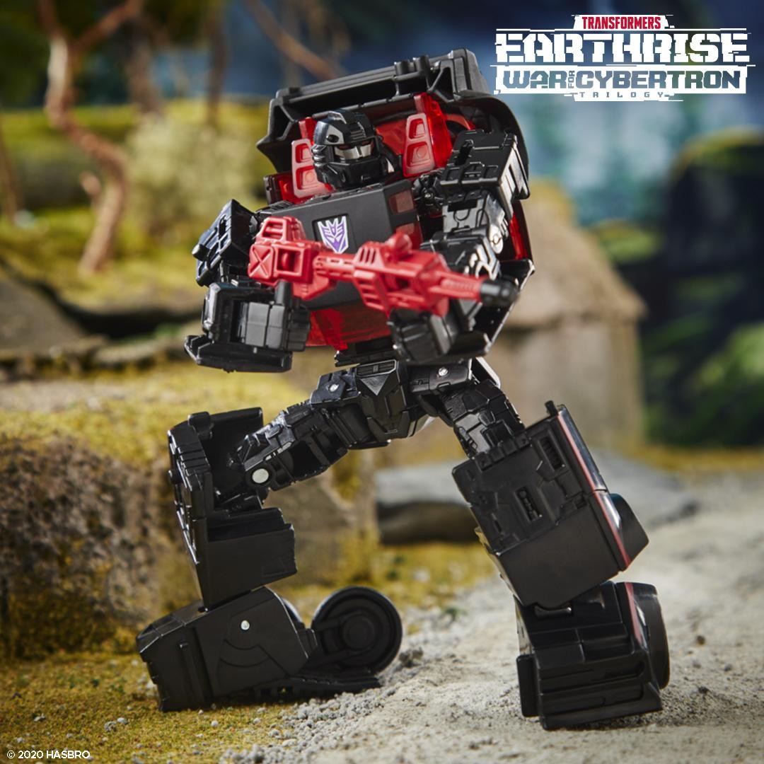 Transformers News: New Reveals: Target Exclusive Earthrise Thrust and Runabout, Micromasters, Headmaster Reissues Transformers News: New Reveals: Target Exclusive Earthrise Thrust and Runabout, Micromasters, Headmaster Reissues