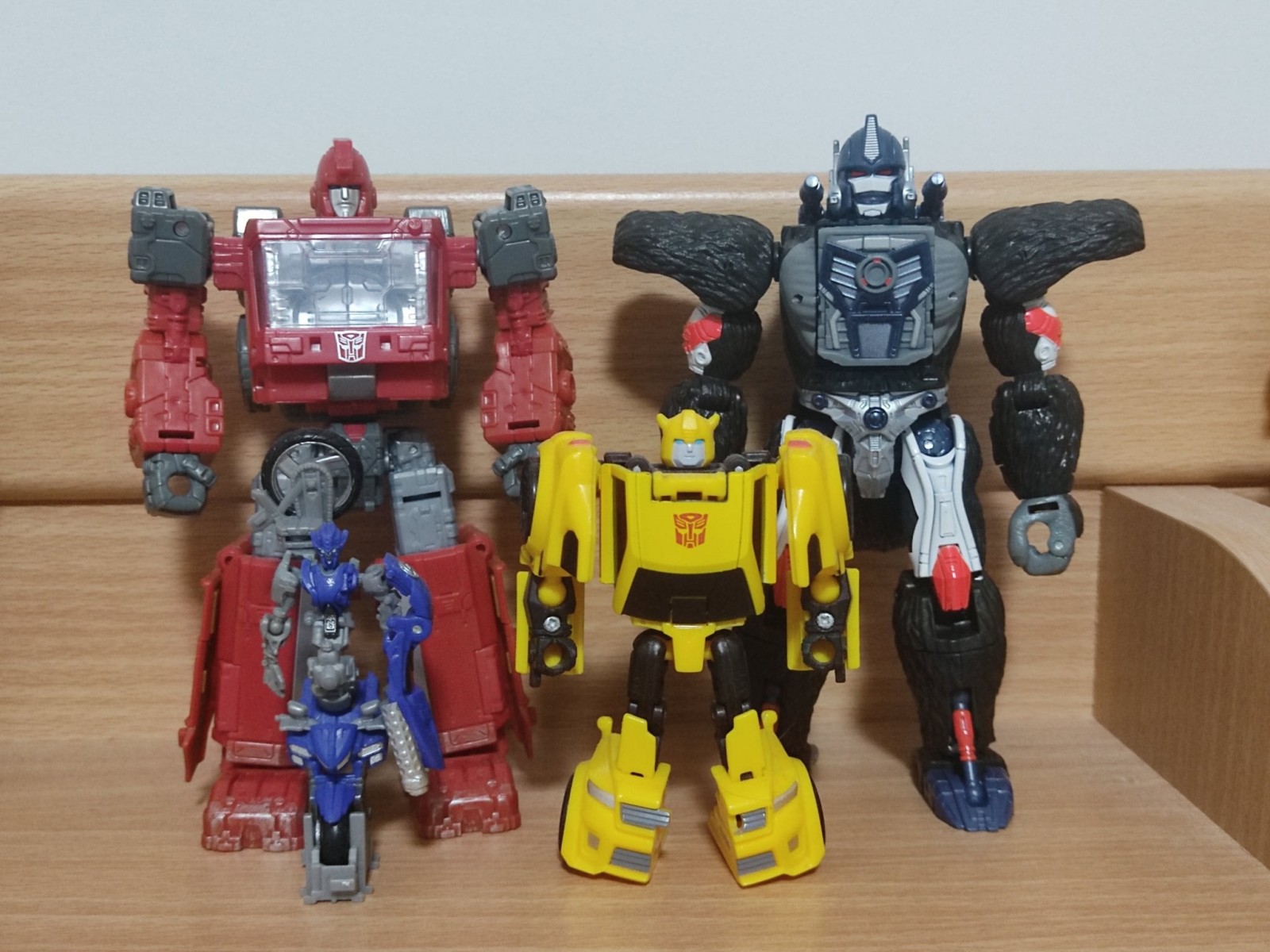 Transformers News: Height Comparisons for Upcoming Transformers Kingdom Optimus Primal Transformers News: Height Comparisons for Upcoming Transformers Kingdom Optimus Primal