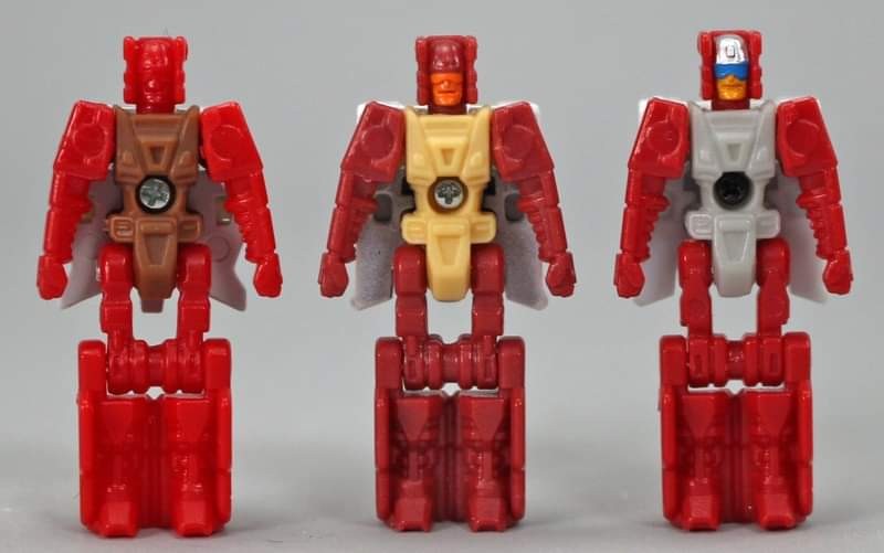 Transformers News: New Comparisons For Walmart Exclusive Transformers Headmasters Transformers News: New Comparisons For Walmart Exclusive Transformers Headmasters