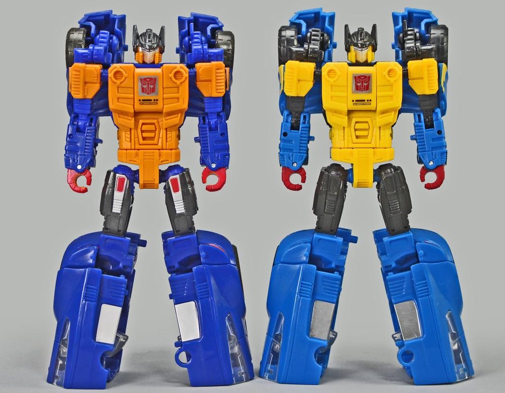 Transformers News: Comparison Pictures of Transformers Earthrise Galactic Odyssey Dominus Pursuit Set Transformers News: Comparison Pictures of Transformers Earthrise Galactic Odyssey Dominus Pursuit Set