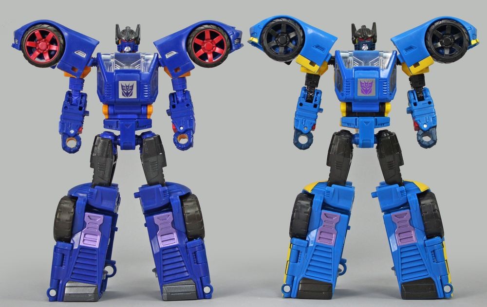 Transformers News: Comparison Pictures of Transformers Earthrise Galactic Odyssey Dominus Pursuit Set Transformers News: Comparison Pictures of Transformers Earthrise Galactic Odyssey Dominus Pursuit Set