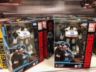 Transformers News: Transformers Studio Series SS 86 Voyager and Deluxe Figures Found at Kmart Australia Transformers News: Transformers Studio Series SS 86 Voyager and Deluxe Figures Found at Kmart Australia