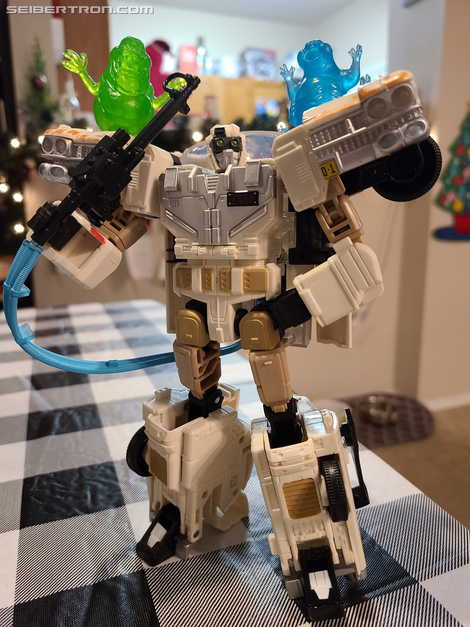 Transformers News: Pictorial Review of New Ectotron Figure and Comparisons to the Previous Release