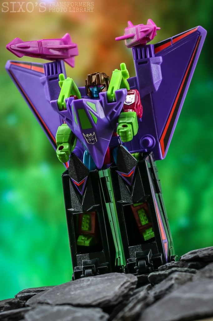 Transformers News: Top 5 Best Thundercracker Transformers Toys