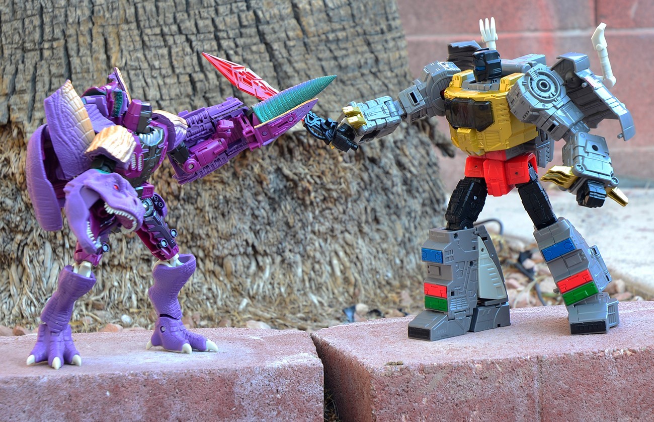 Transformers News: Twincast / Podcast Episode #269 "Me Grimlock, Not Clickbait!"