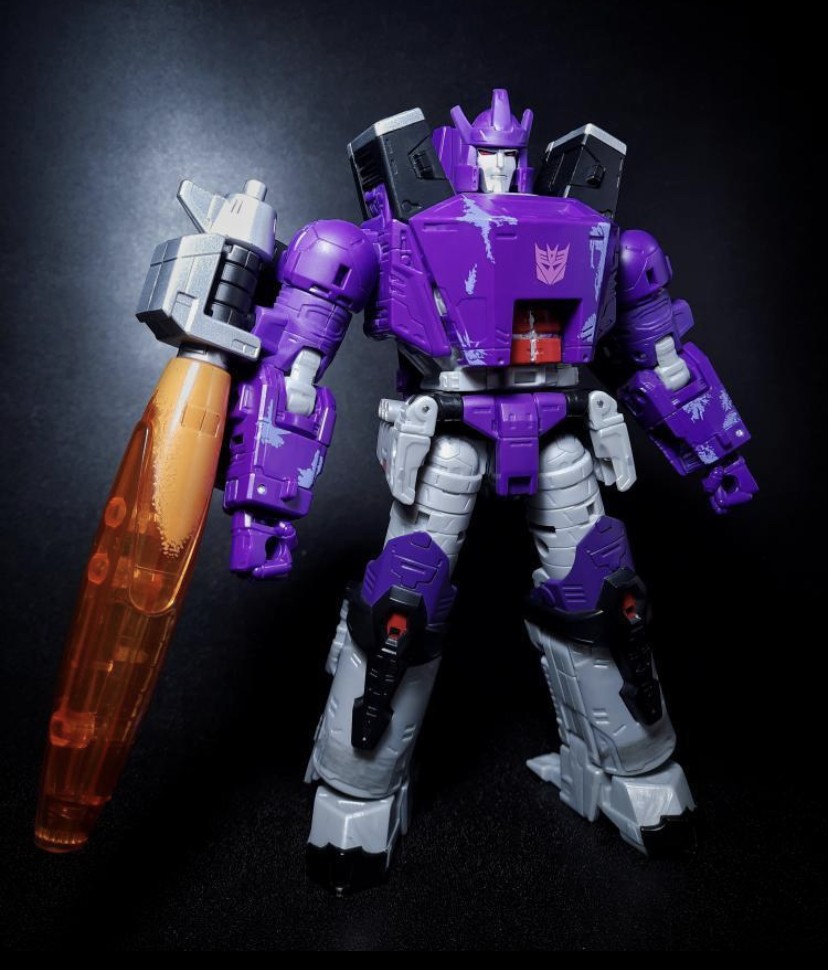 Transformers News: Transformers Kingdom Leader Class Galvatron Comparisons Transformers News: Transformers Kingdom Leader Class Galvatron Comparisons