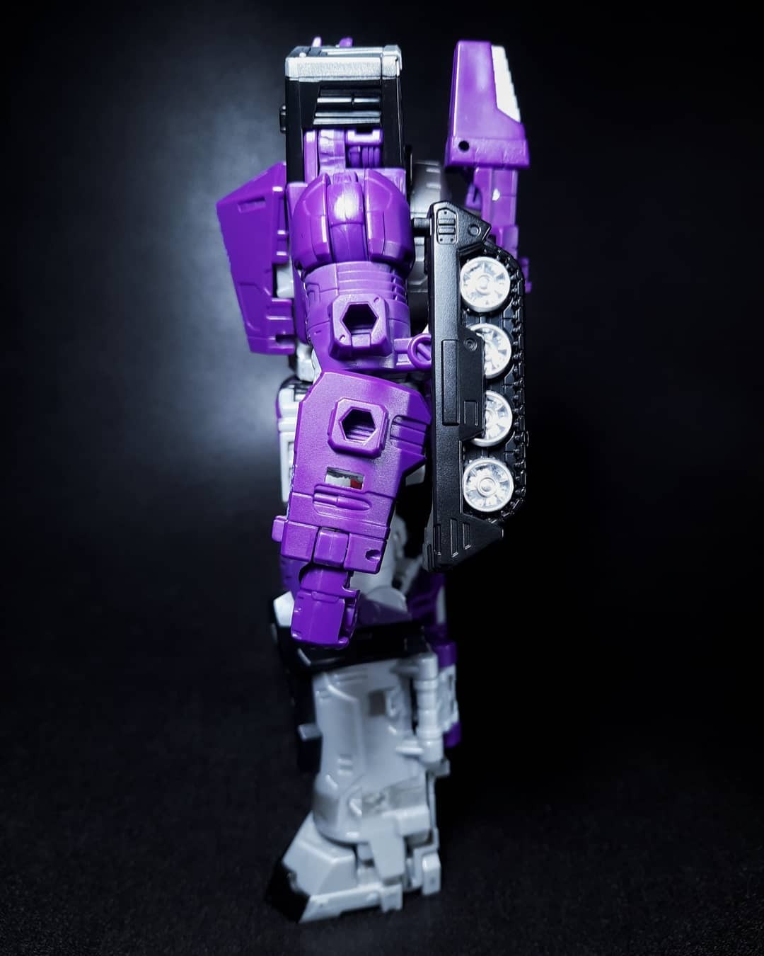 Transformers News: Transformers Kingdom Leader Class Galvatron Comparisons Transformers News: Transformers Kingdom Leader Class Galvatron Comparisons