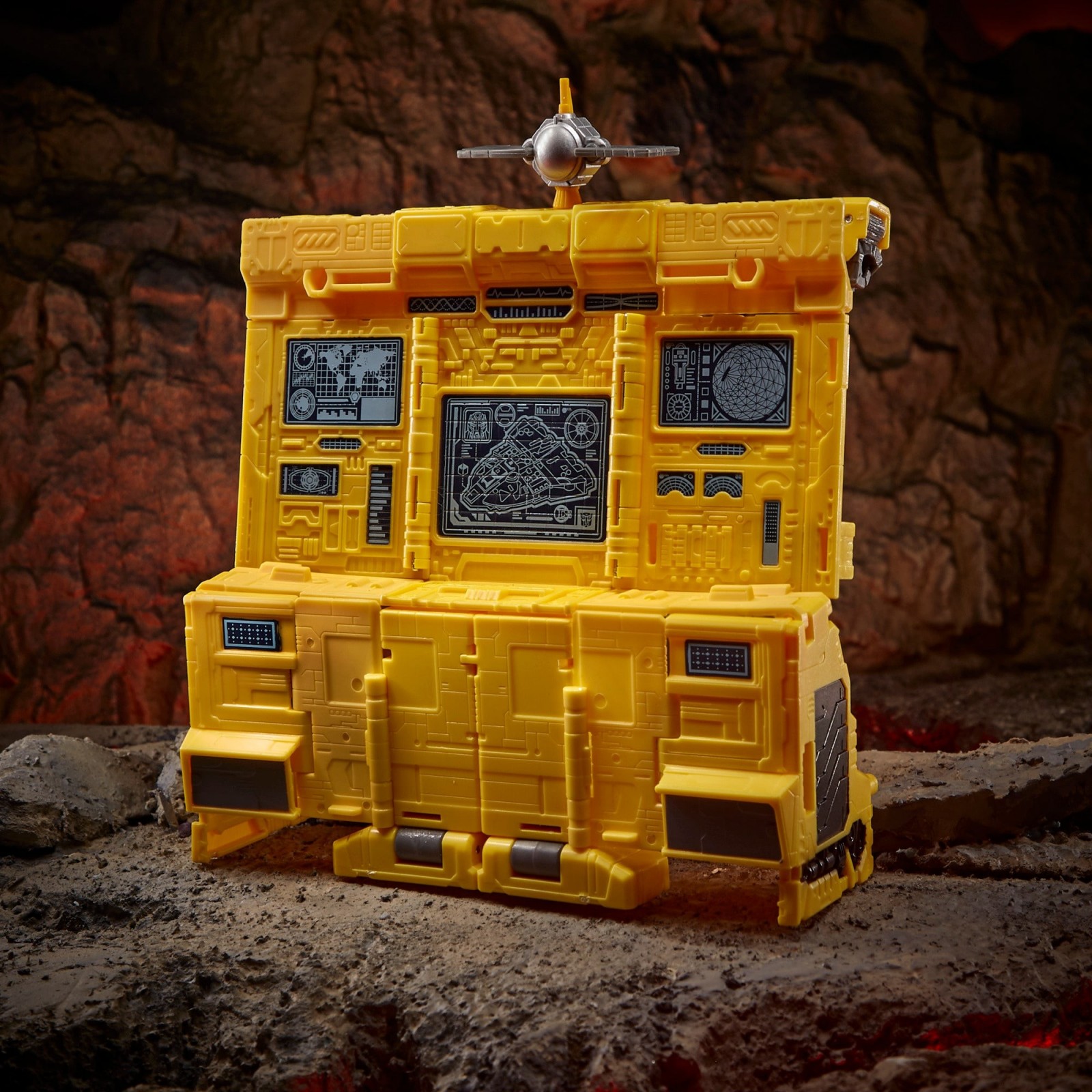 Transformers News: Transformers Kingdom Titan Class Ark, Leader Class Galvatron, Deluxe Class Scorponok Revealed Transformers News: Transformers Kingdom Titan Class Ark, Leader Class Galvatron, Deluxe Class Scorponok Revealed