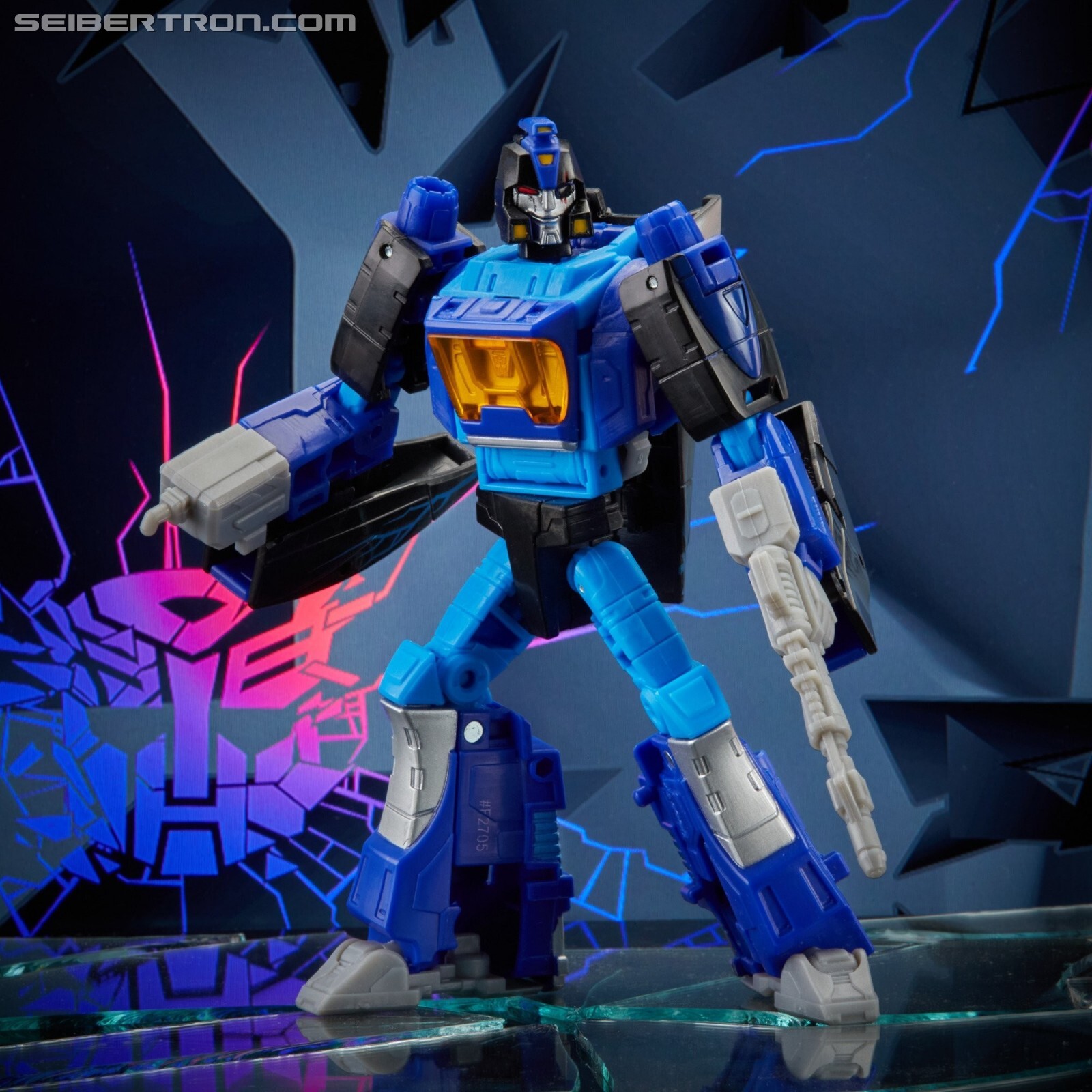 Transformers News: Exclusive Transformers Shatterred Glass Line Coming to Hasbro Pulse and Blurr Figure Revealed Transformers News: Exclusive Transformers Shatterred Glass Line Coming to Hasbro Pulse and Blurr Figure Revealed