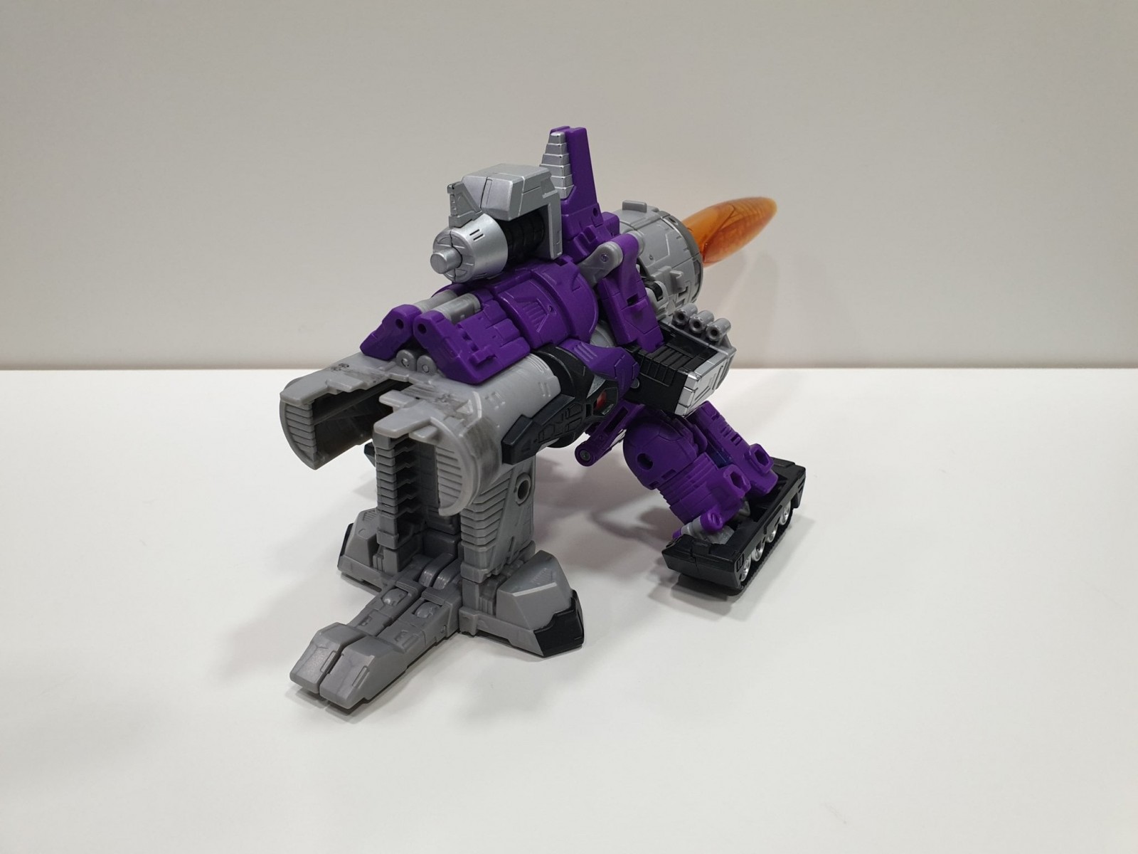 Transformers News: New Video Review and Additional Images of Transformers Kingdom Galvatron Transformers News: New Video Review and Additional Images of Transformers Kingdom Galvatron