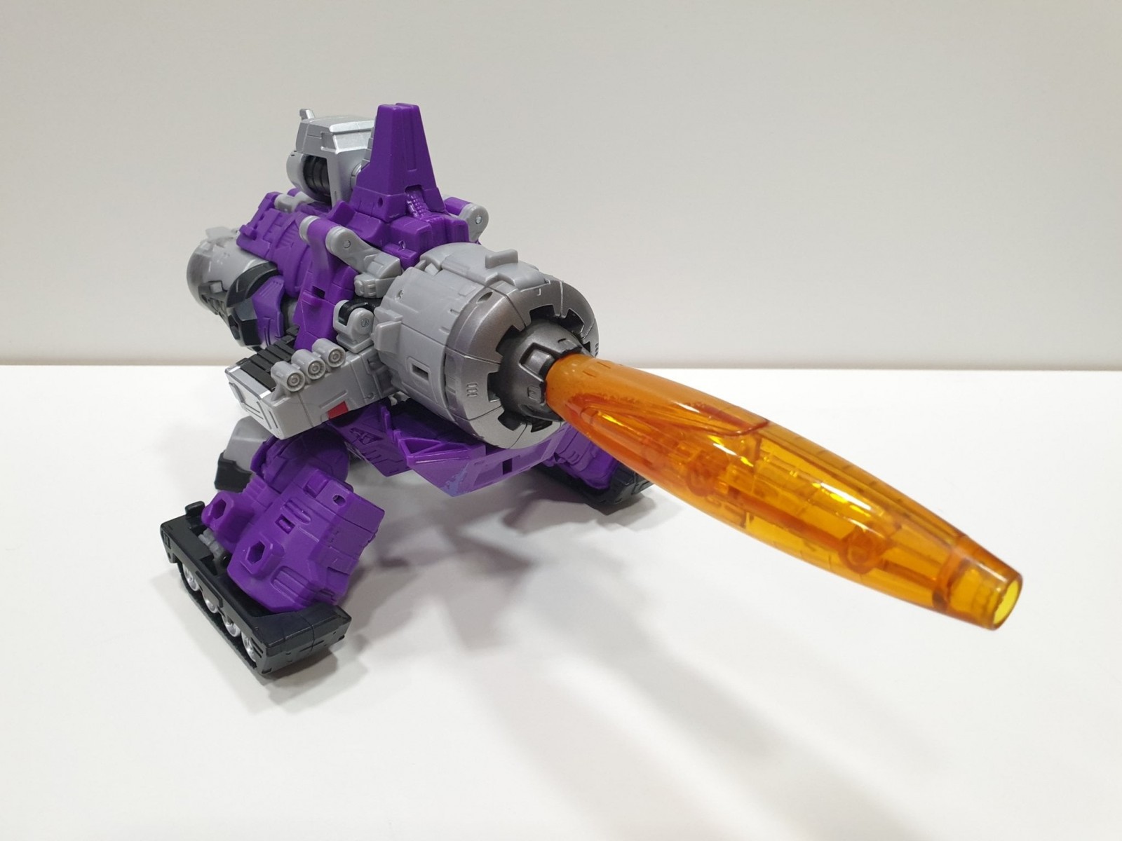 Transformers News: New Video Review and Additional Images of Transformers Kingdom Galvatron Transformers News: New Video Review and Additional Images of Transformers Kingdom Galvatron