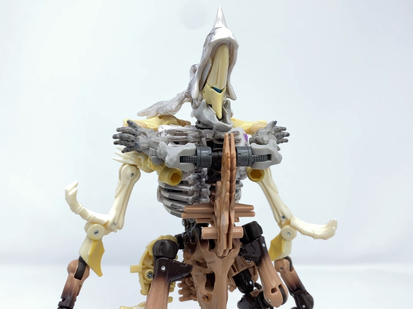 Transformers News: Review and In Hand Images of Kingdom Rhinox and Wingfinger Transformers News: Review and In Hand Images of Kingdom Rhinox and Wingfinger