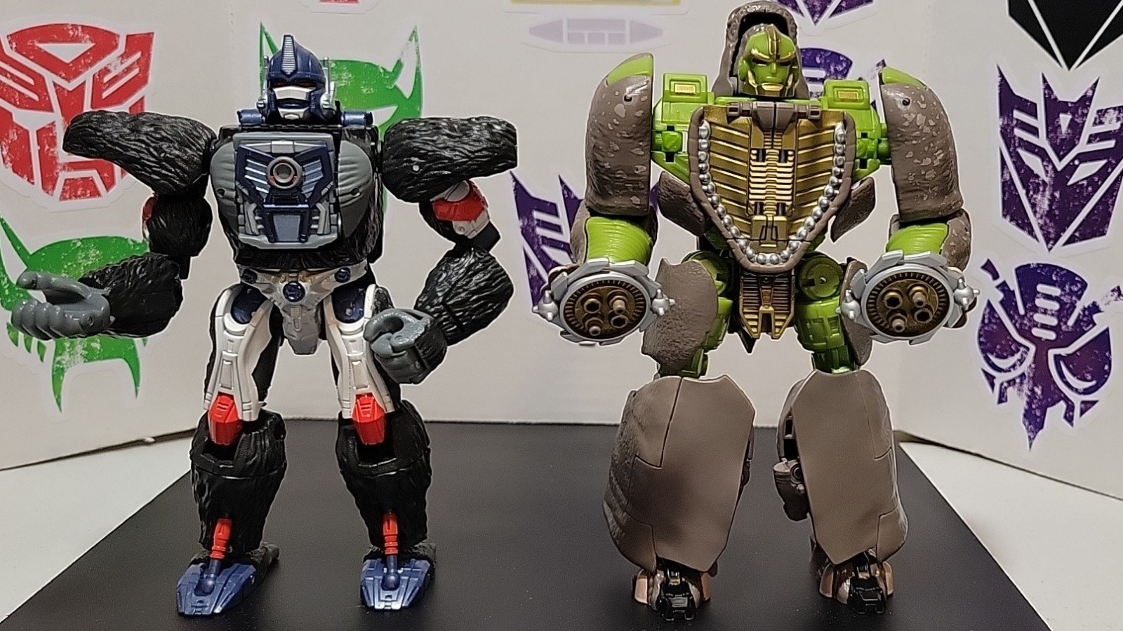 Transformers News: Review and In Hand Images of Kingdom Rhinox and Wingfinger Transformers News: Review and In Hand Images of Kingdom Rhinox and Wingfinger