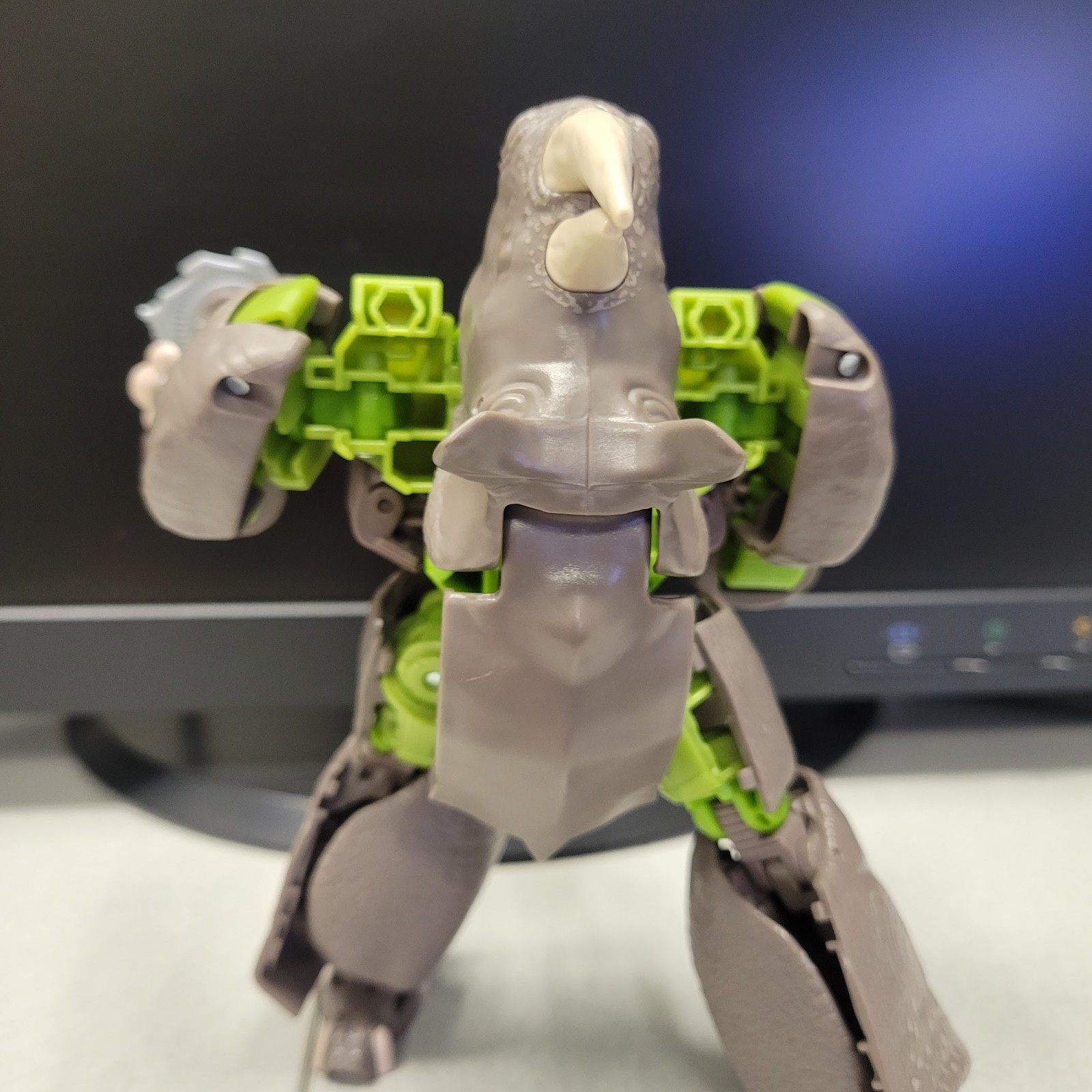 Transformers News: Review and In Hand Images of Kingdom Rhinox and Wingfinger Transformers News: Review and In Hand Images of Kingdom Rhinox and Wingfinger
