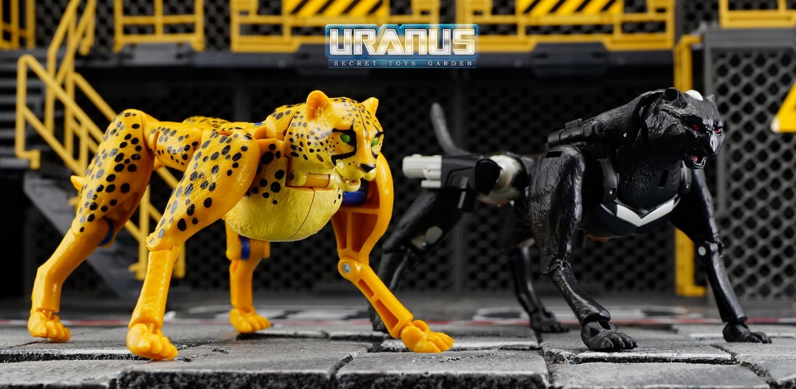 Transformers News: Video Review and In hand Images of Upcoming Transformers Agent Ravage Figure Transformers News: Video Review and In hand Images of Upcoming Transformers Agent Ravage Figure