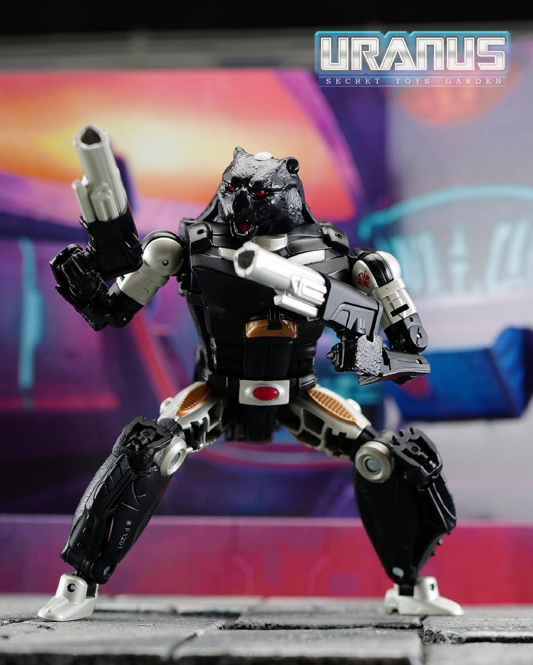 Transformers News: Video Review and In hand Images of Upcoming Transformers Agent Ravage Figure Transformers News: Video Review and In hand Images of Upcoming Transformers Agent Ravage Figure