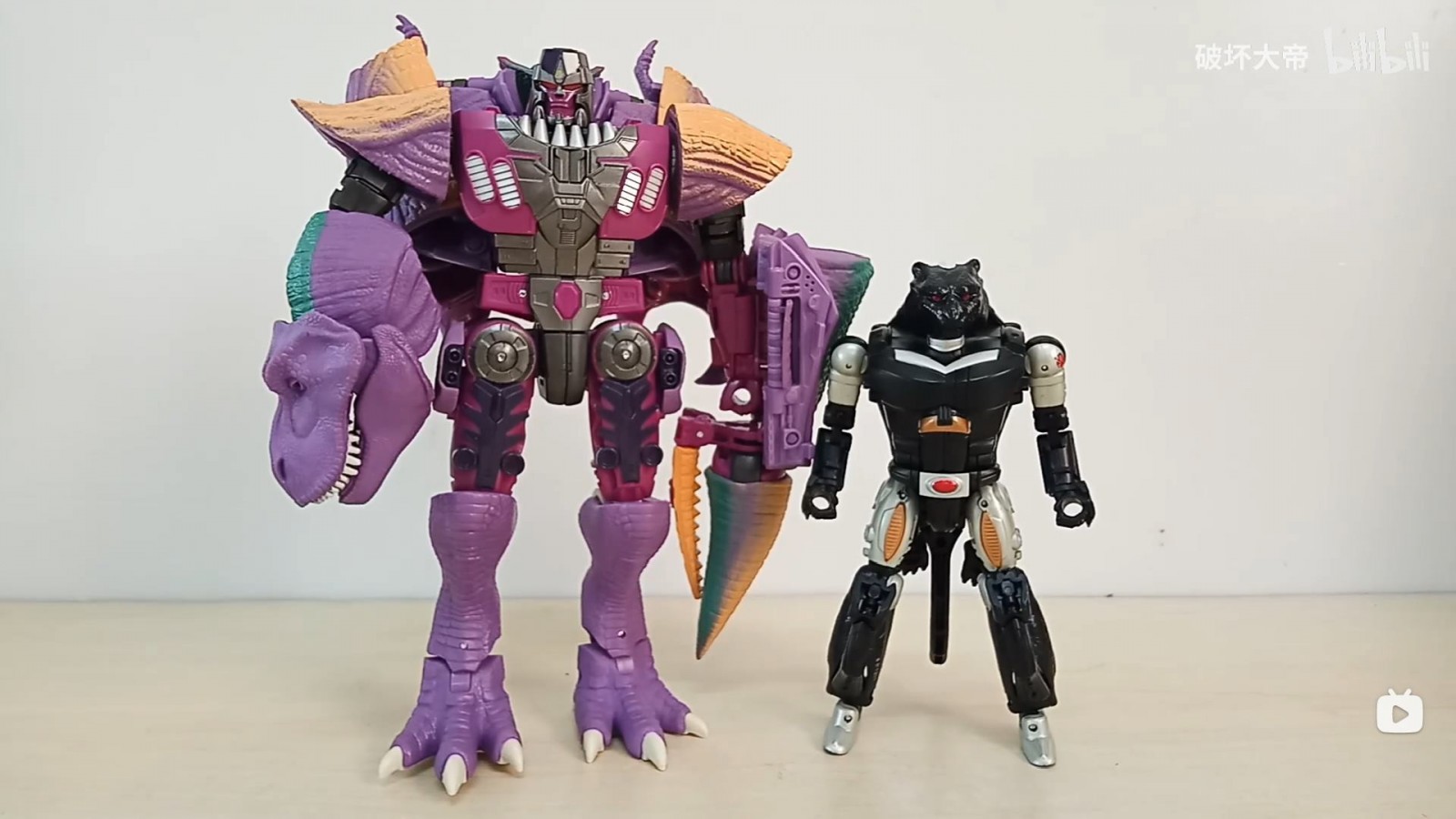 Transformers News: Video Review and In hand Images of Upcoming Transformers Agent Ravage Figure Transformers News: Video Review and In hand Images of Upcoming Transformers Agent Ravage Figure