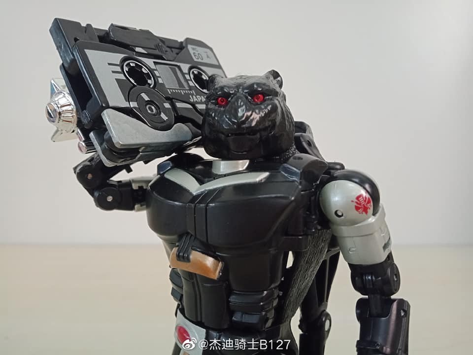 Transformers News: Video Review and In hand Images of Upcoming Transformers Agent Ravage Figure Transformers News: Video Review and In hand Images of Upcoming Transformers Agent Ravage Figure