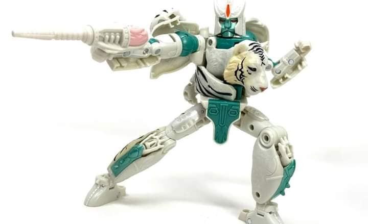 Transformers News: Video Review Offers First Look at Kingdom Voyager TIgatron Transformers News: Video Review Offers First Look at Kingdom Voyager TIgatron