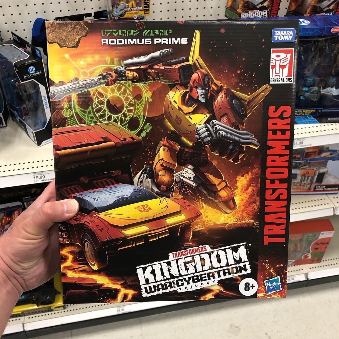 Transformers News: Transformers Kingdom Titan Ark and Commander Rodimus Prime found at Target