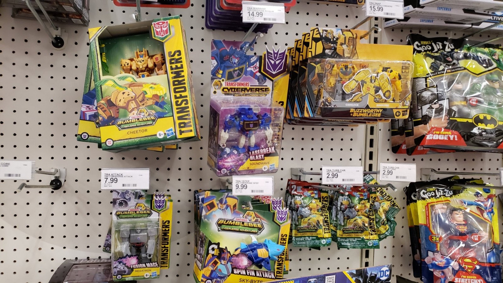 Transformers News: Target Stores are Restocked their TF Section with Latest Toys Including New Cyberverse Cheetor Transformers News: Target Stores are Restocked their TF Section with Latest Toys Including New Cyberverse Cheetor