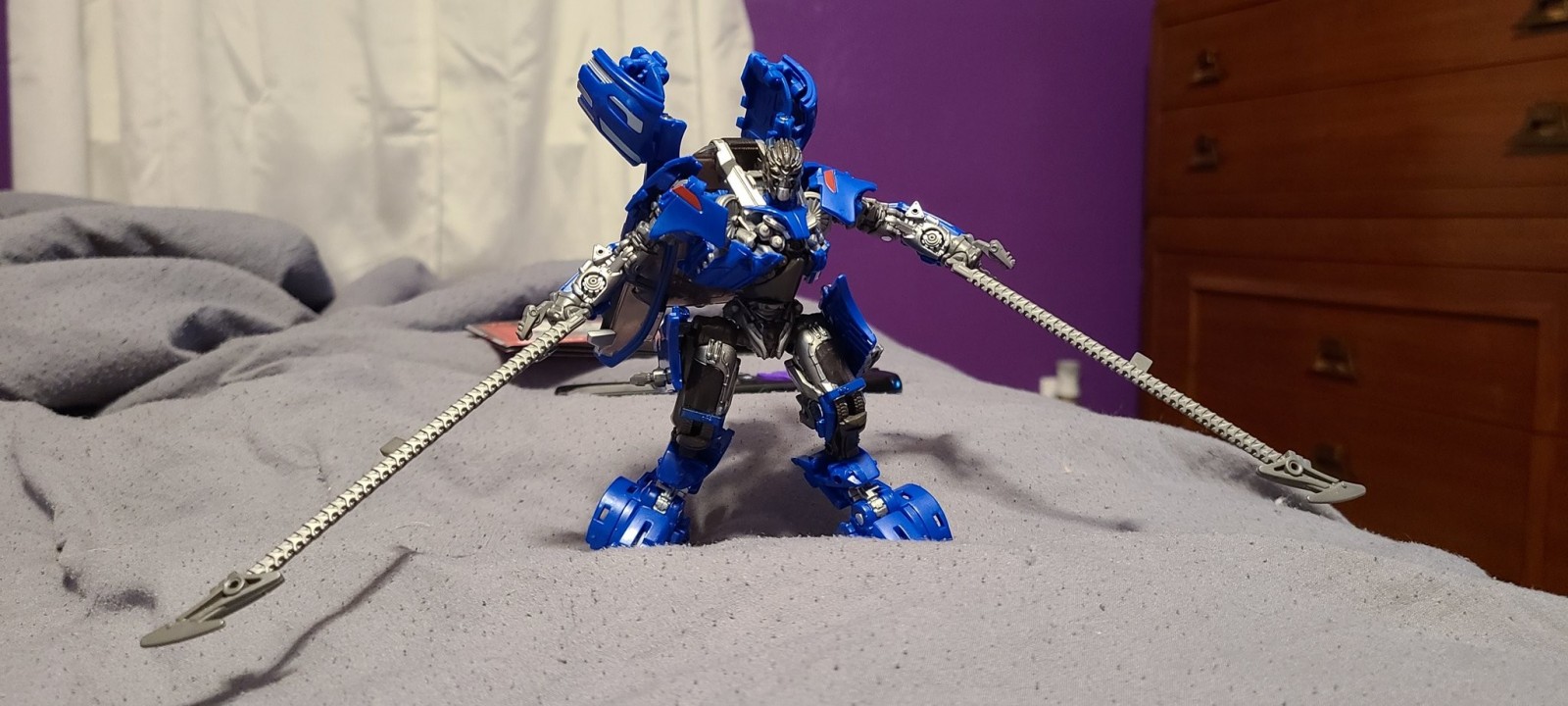 Transformers News: In Hand Images of Transformers Studio Series Revenge of the Fallen Deluxe Class Jolt Transformers News: In Hand Images of Transformers Studio Series Revenge of the Fallen Deluxe Class Jolt