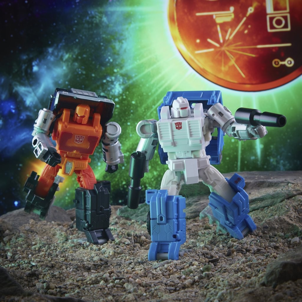 Transformers News: Transformers Kingdom Golden Disk Set 1 Revealed to be Puffer and Road Ranger Transformers News: Transformers Kingdom Golden Disk Set 1 Revealed to be Puffer and Road Ranger