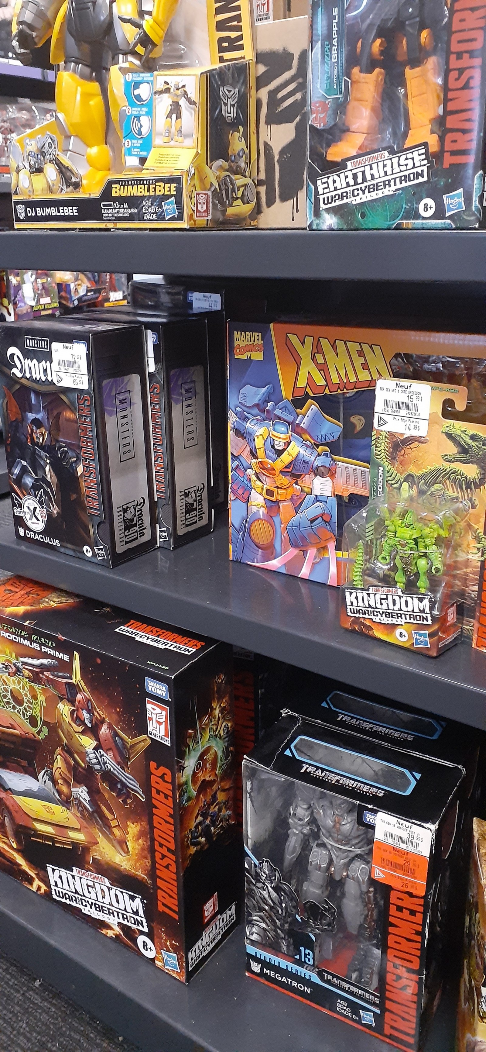 Transformers News: Canada Sightings Round Up with Rhinox, Sweep and Street Dated Pulsecon Ravage Transformers News: Canada Sightings Round Up with Rhinox, Sweep and Street Dated Pulsecon Ravage