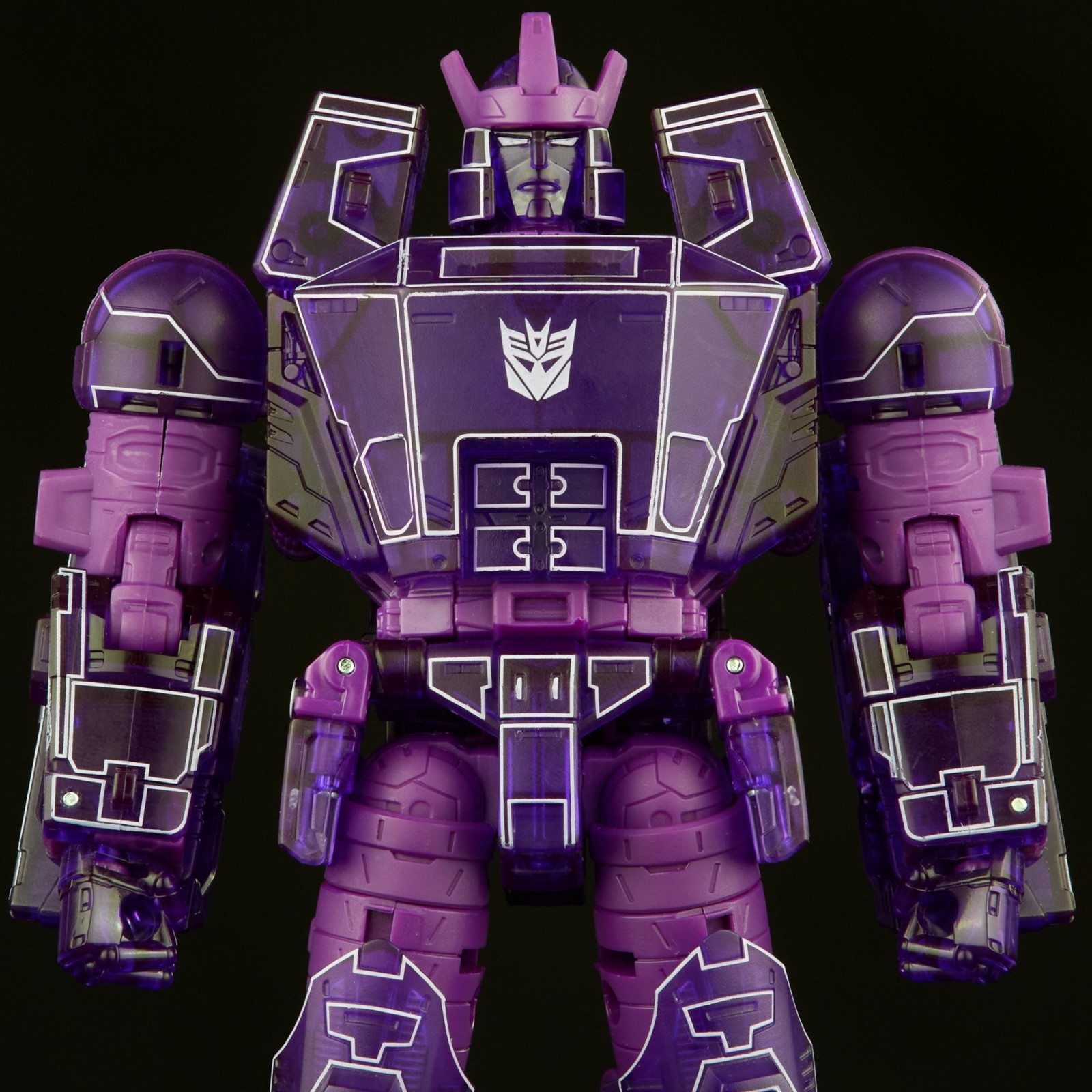 Transformers News: First Look at Legacy Blaster, Iguanus, Skywarp and Hot Rod + More Official Images of Today's Reveals