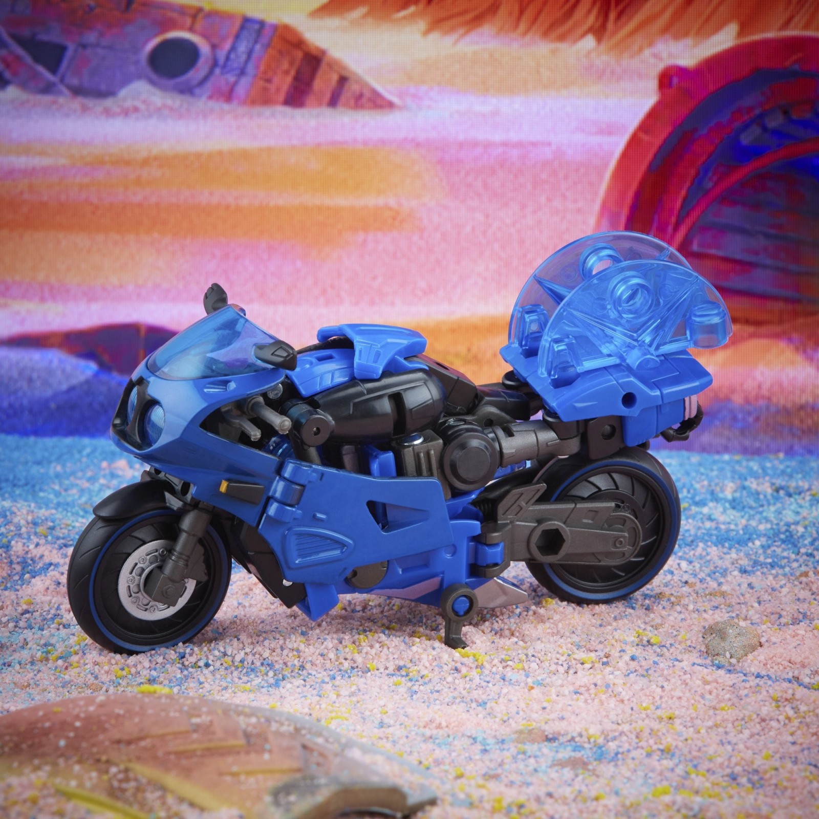 Transformers News: First Look at Legacy Blaster, Iguanus, Skywarp and Hot Rod + More Official Images of Today's Reveals