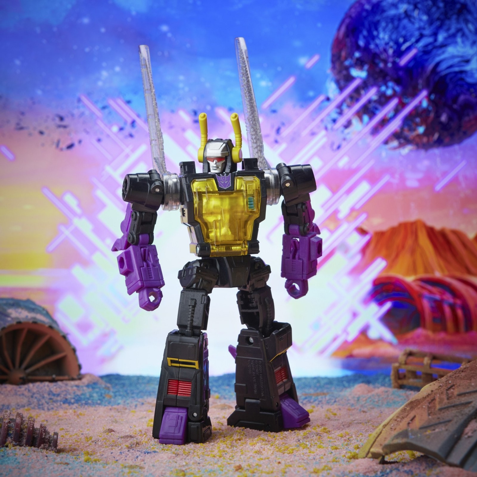 Transformers News: First Look at Legacy Blaster, Iguanus, Skywarp and Hot Rod + More Official Images of Today's Reveals