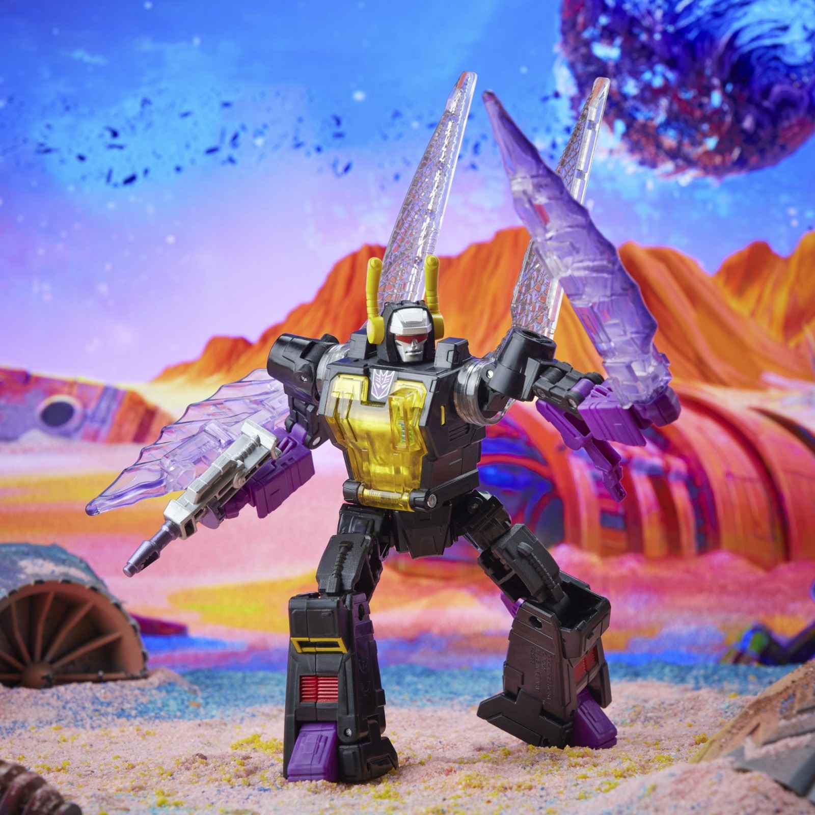 Transformers News: First Look at Legacy Blaster, Iguanus, Skywarp and Hot Rod + More Official Images of Today's Reveals