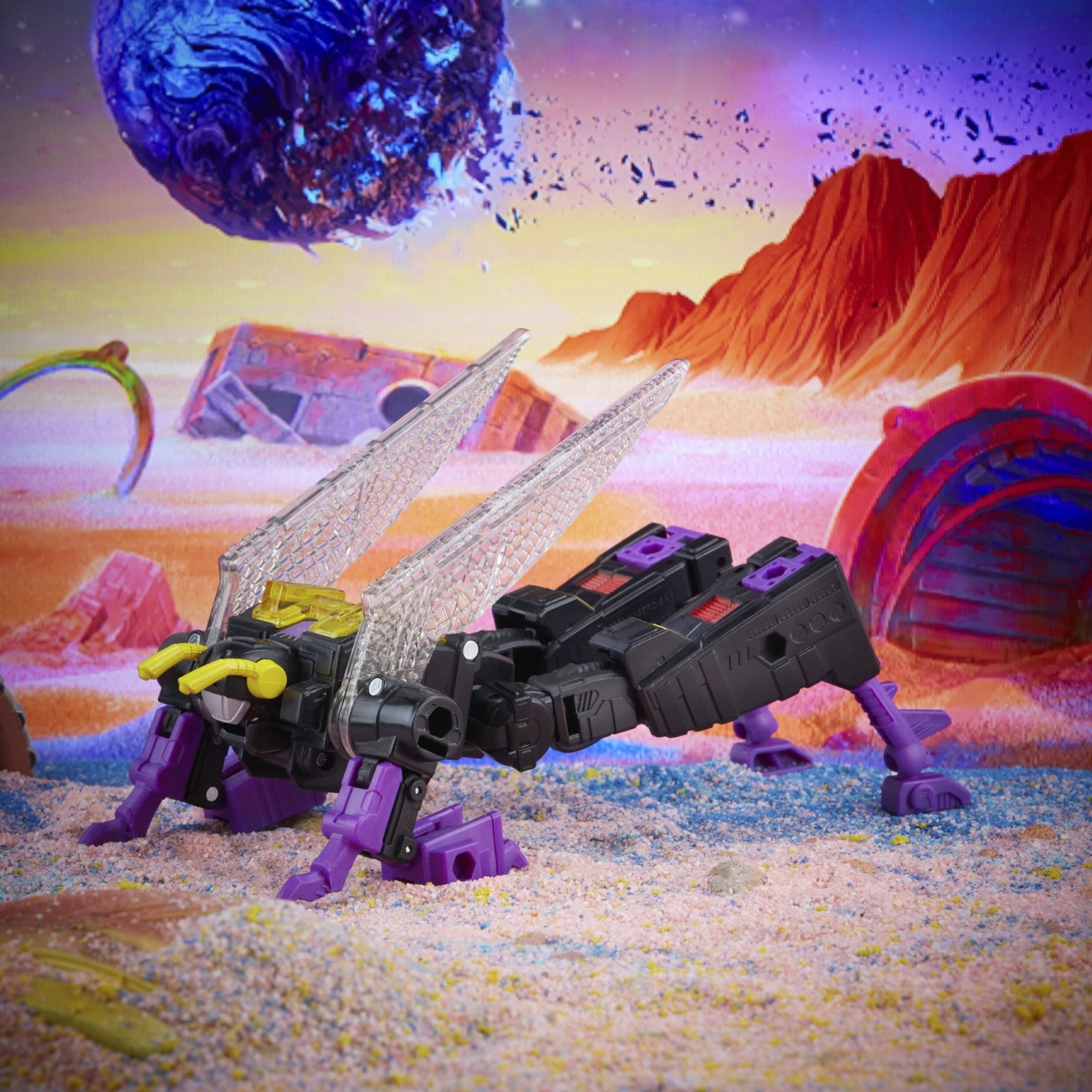 Transformers News: First Look at Legacy Blaster, Iguanus, Skywarp and Hot Rod + More Official Images of Today's Reveals
