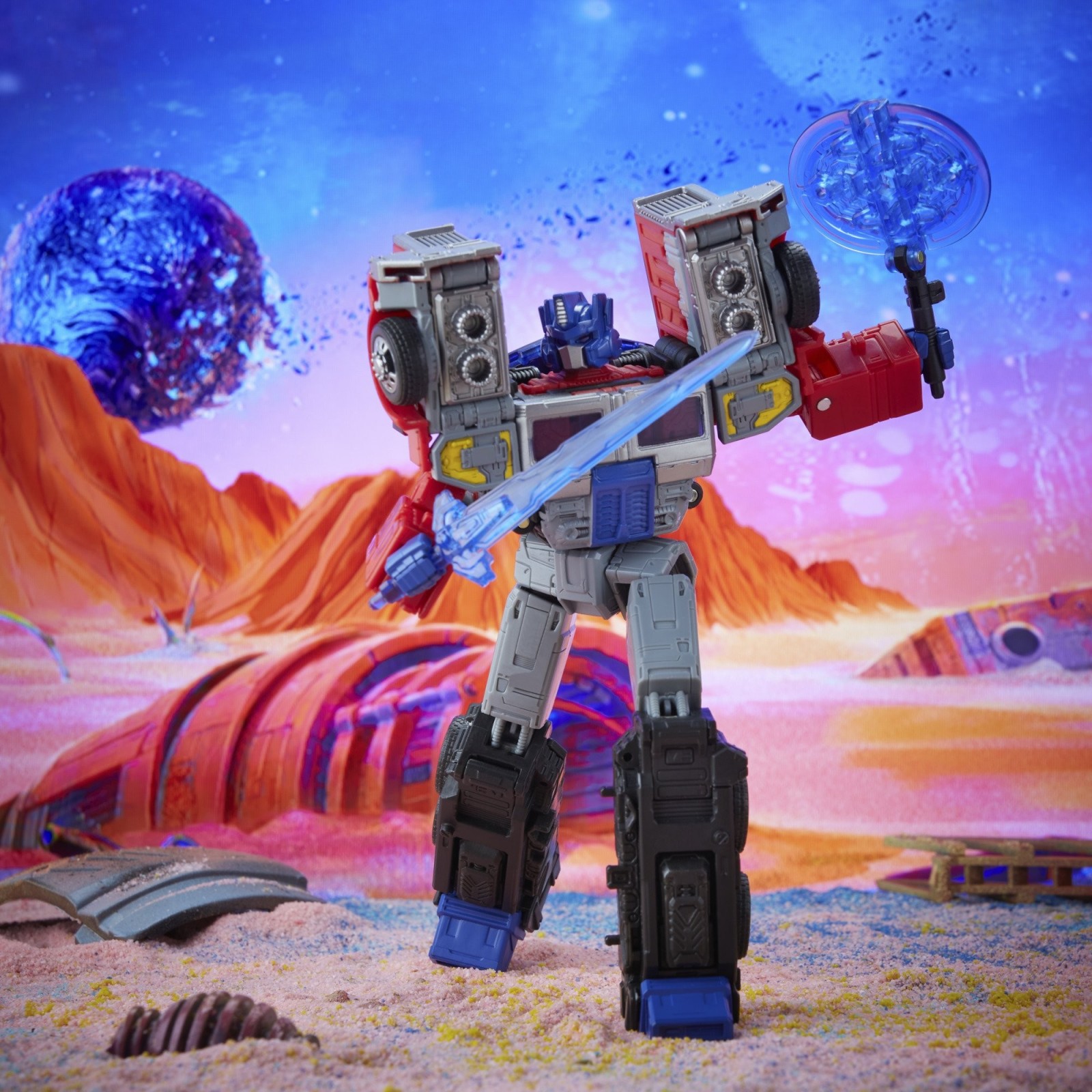 Transformers News: First Look at Legacy Blaster, Iguanus, Skywarp and Hot Rod + More Official Images of Today's Reveals