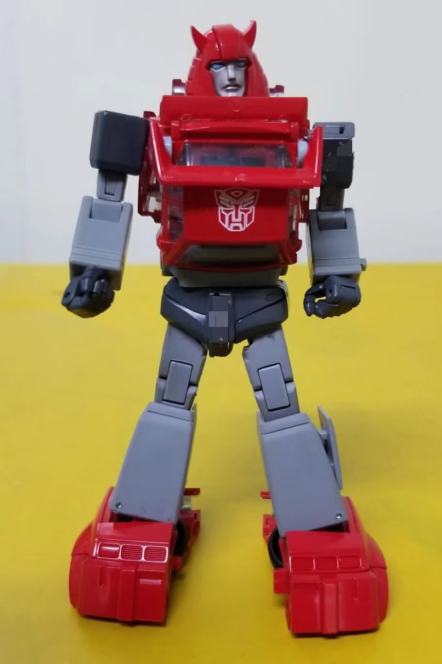 Transformers News: Colour Sample of  Transformers MP Cliffjumper in Robot Mode
