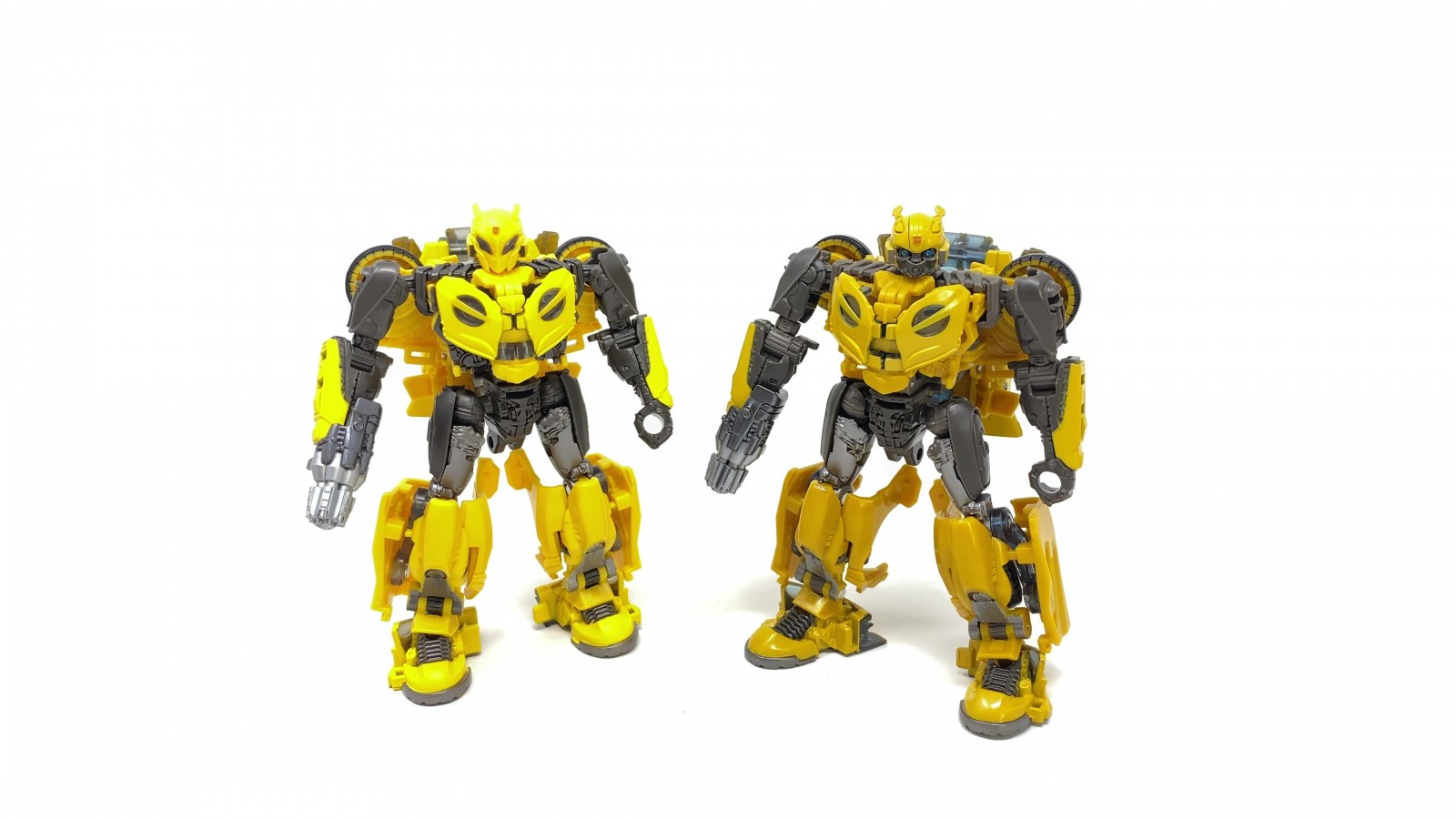 Transformers News: New Version of B127 Bumblebee Deluxe Toy shown in Video Review Transformers News: New Version of B127 Bumblebee Deluxe Toy shown in Video Review