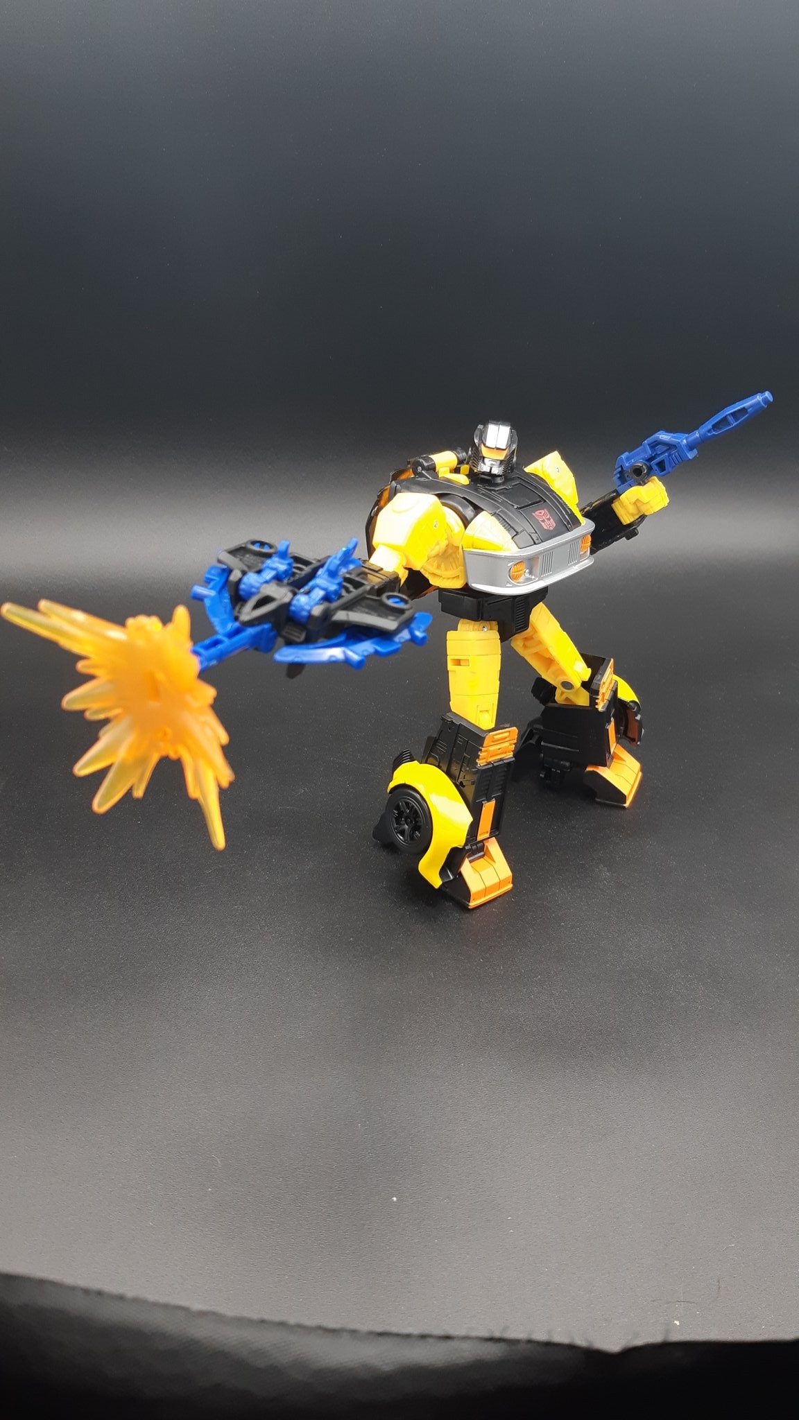 Transformers News: Transformers Golden Disk Jackpot has Shipped from Amazon.ca with Misaligned Head Issue Transformers News: Transformers Golden Disk Jackpot has Shipped from Amazon.ca with Misaligned Head Issue