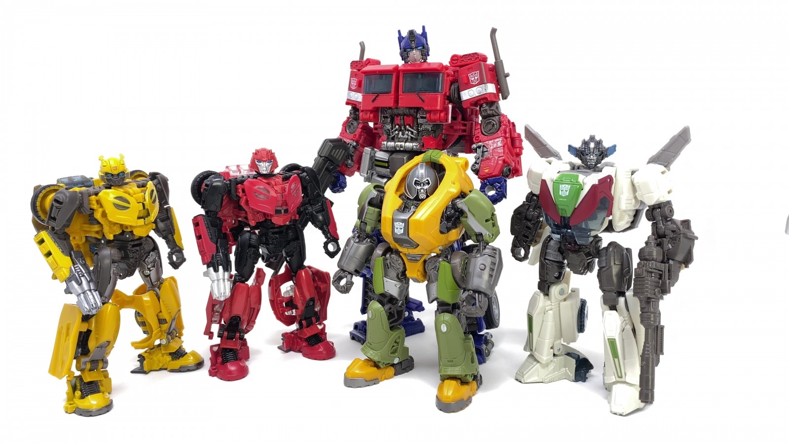 Transformers News: Studio Series Bumblebee Movie News with In Hand Images of SS Brawn, Ratchet and Newly Revealed Arcee Transformers News: Studio Series Bumblebee Movie News with In Hand Images of SS Brawn, Ratchet and Newly Revealed Arcee