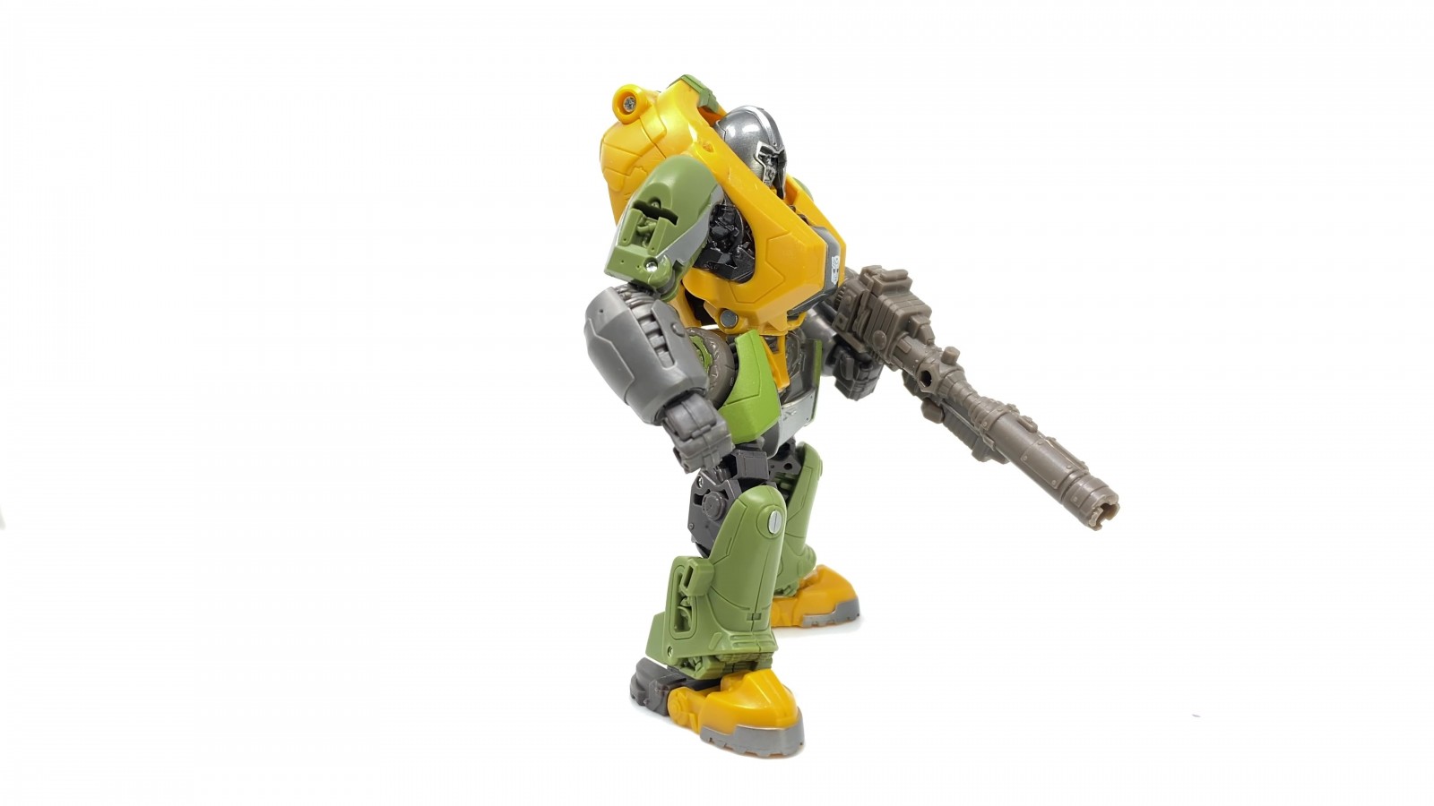 Transformers News: Studio Series Bumblebee Movie News with In Hand Images of SS Brawn, Ratchet and Newly Revealed Arcee Transformers News: Studio Series Bumblebee Movie News with In Hand Images of SS Brawn, Ratchet and Newly Revealed Arcee