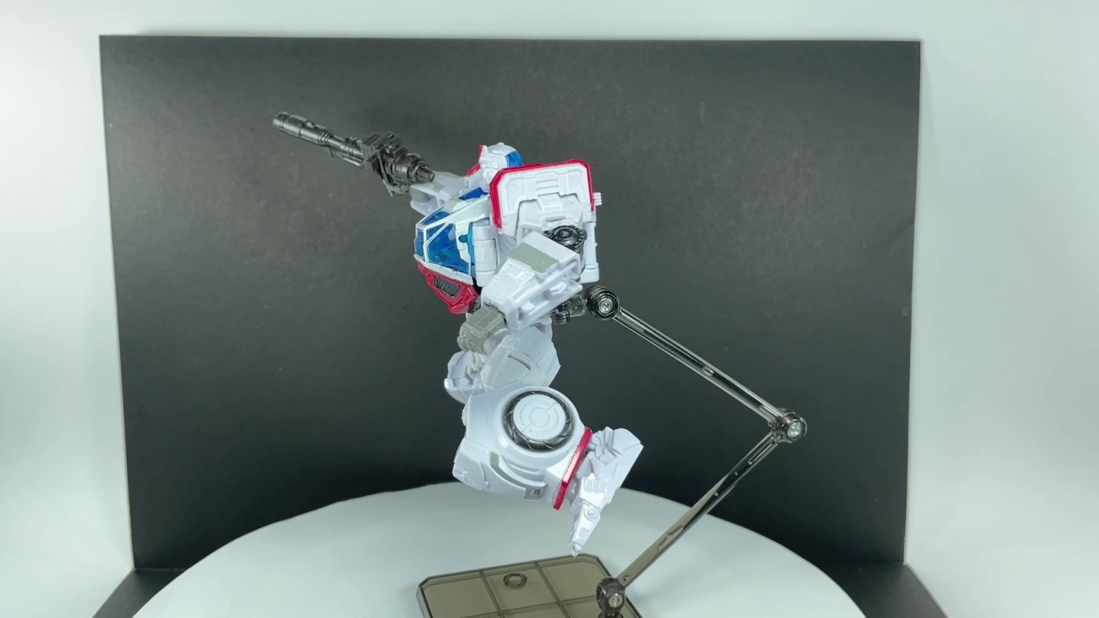Transformers News: Studio Series Bumblebee Movie News with In Hand Images of SS Brawn, Ratchet and Newly Revealed Arcee Transformers News: Studio Series Bumblebee Movie News with In Hand Images of SS Brawn, Ratchet and Newly Revealed Arcee