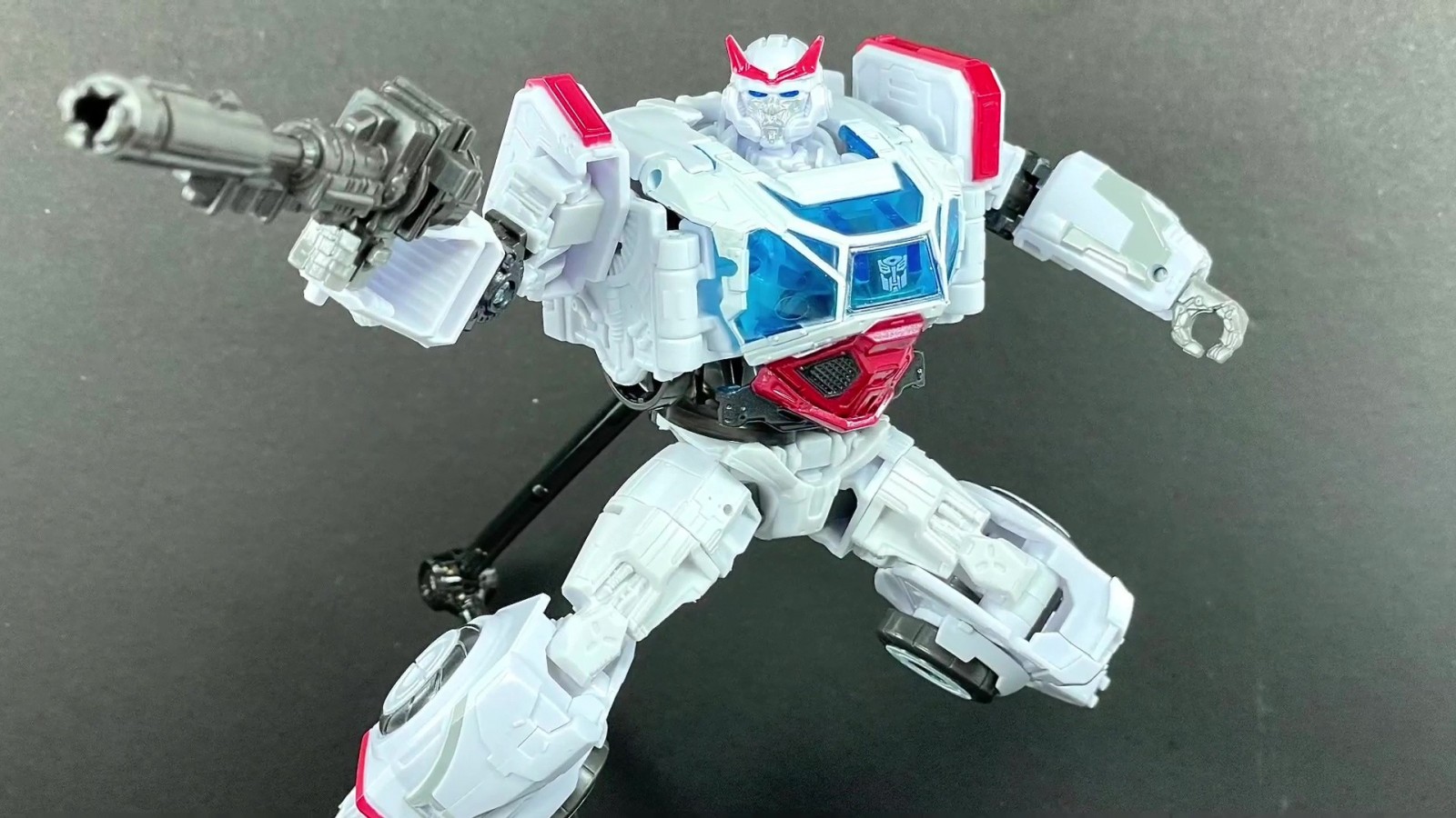 Transformers News: Studio Series Bumblebee Movie News with In Hand Images of SS Brawn, Ratchet and Newly Revealed Arcee Transformers News: Studio Series Bumblebee Movie News with In Hand Images of SS Brawn, Ratchet and Newly Revealed Arcee